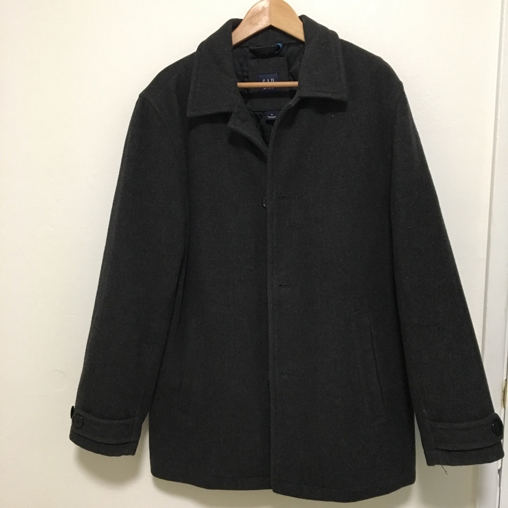 GAP Men’s Peacoat